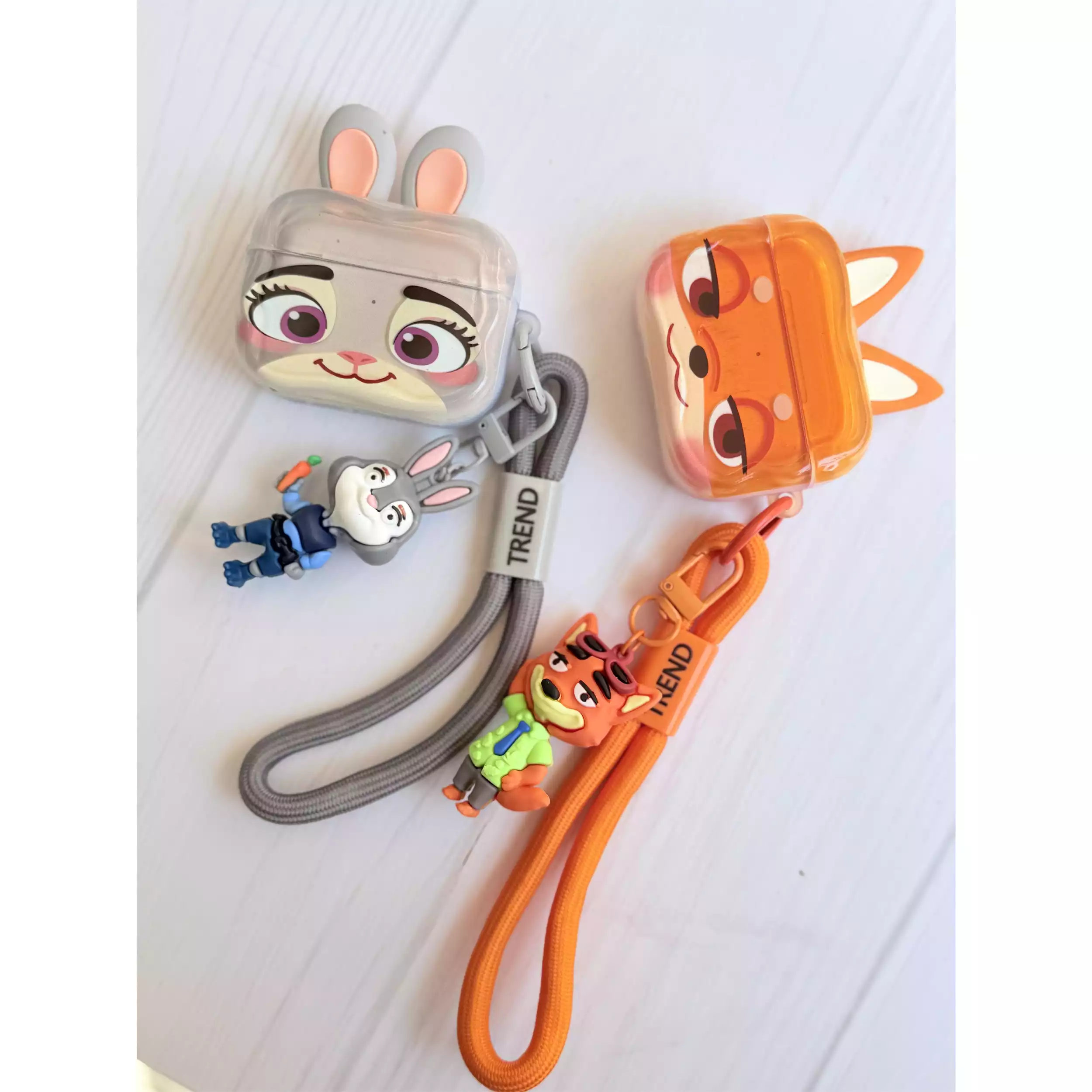 کاور ایرپاد Zootopia با آویز